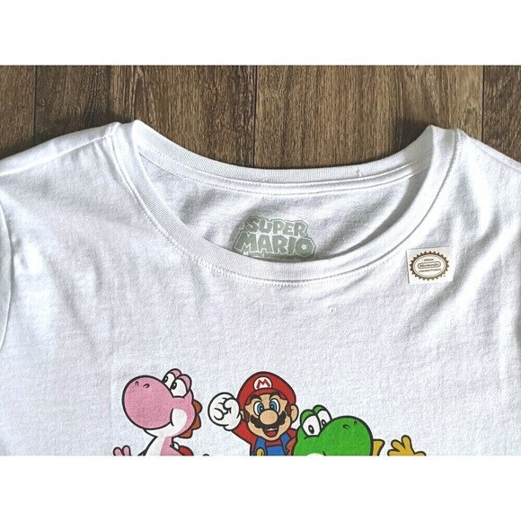 Mario T-Shirt Women's Size Large Video Game Graphic White Short Sleeve - Picture 3 of 7